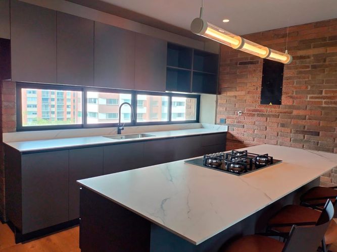 Apartamento de 2 alcobas en venta en El Poblado, Medellín, 104 m² · foto 7 de 19