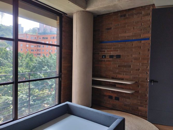 Apartamento de 2 alcobas en venta en El Poblado, Medellín, 104 m² · foto 11 de 19