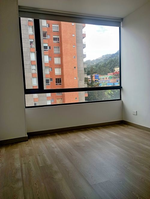 Apartaestudio en venta en Chapinero Alto, Bogotá, 32 m² · foto 7 de 9