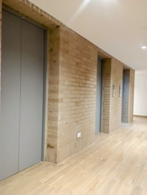 Apartaestudio en venta en Chapinero Alto, Bogotá, 32 m² · foto 2 de 9