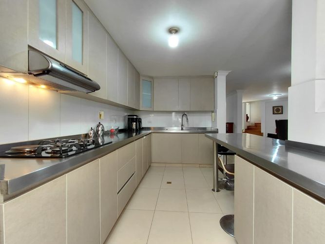 Casa de 4 alcobas en venta en El Poblado, Medellín, 220 m² · foto 6 de 20