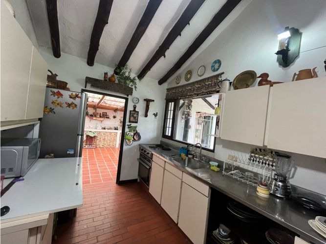 Casa de 7 alcobas en arriendo en Guamito, El Carmen de Viboral, 500 m² · foto 2 de 24