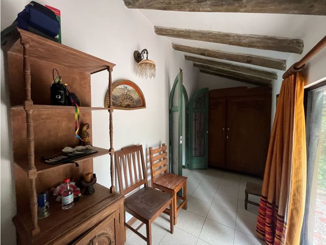 Casa de 7 alcobas en arriendo en Guamito, El Carmen de Viboral, 500 m² · foto 16 de 24