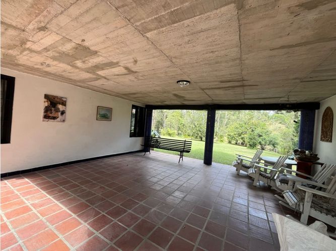 Casa de 7 alcobas en arriendo en Guamito, El Carmen de Viboral, 500 m² · foto 19 de 24