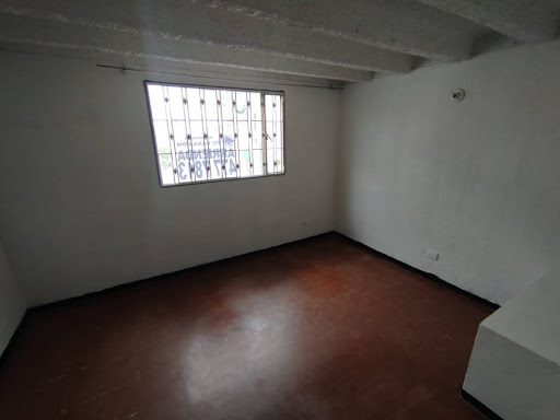 Casa en venta en Villas De Granada, Bogotá · foto 6 de 22