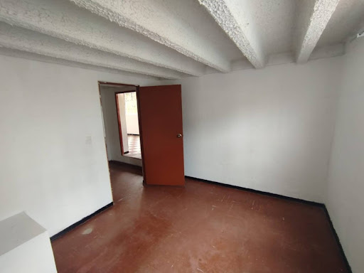 Casa en venta en Villas De Granada, Bogotá · foto 8 de 22