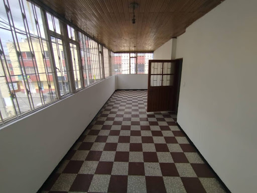 Casa en venta en Villas De Granada, Bogotá · foto 9 de 22