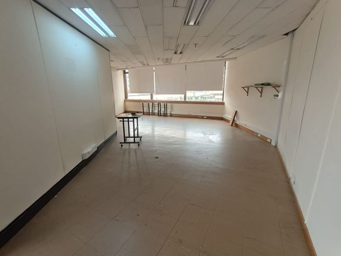 Oficina en arriendo en La Candelaria, Medellín, 600 m² · foto 17 de 24
