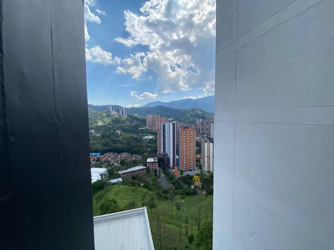 Apartamento de 3 alcobas en arriendo en Las Lomitas, Sabaneta, 84 m² · foto 13 de 20