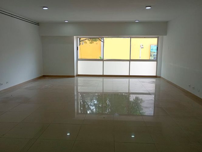 Oficina en arriendo en Laureles, Medellín, 64 m² · foto 3 de 8