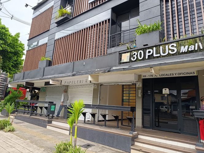 Local en arriendo en Laureles, Medellín, 45 m² · foto 2 de 16