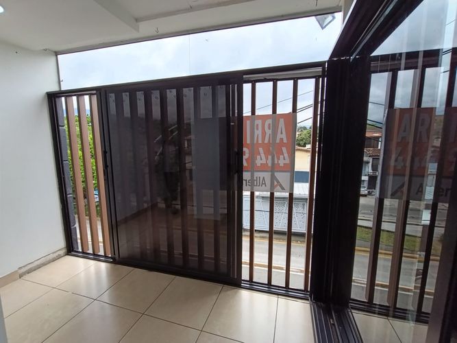 Local en arriendo en Laureles, Medellín, 45 m² · foto 7 de 16