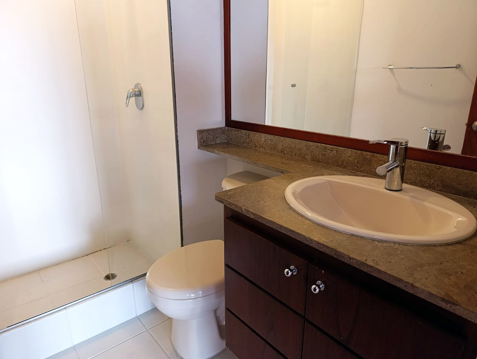 Apartamento en arriendo en El Poblado, Medellín · foto 16 de 19