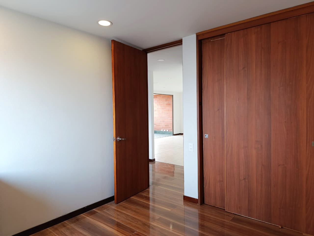 Apartamento en arriendo en El Poblado, Medellín · foto 9 de 19