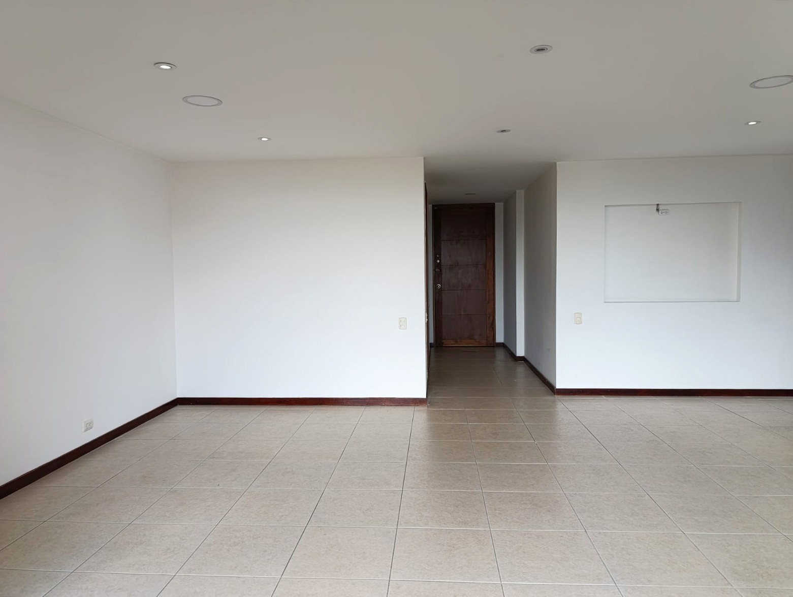 Apartamento en arriendo en El Poblado, Medellín · foto 4 de 19