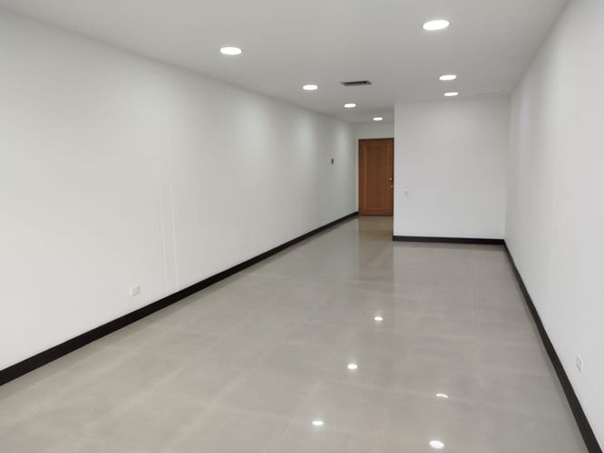Oficina en venta en El Poblado, Medellín, 49 m² · foto 16 de 18
