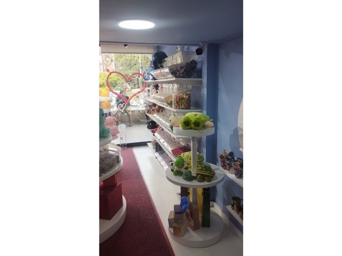 Local en venta en Laureles, Medellín, 28 m² · foto 4 de 13