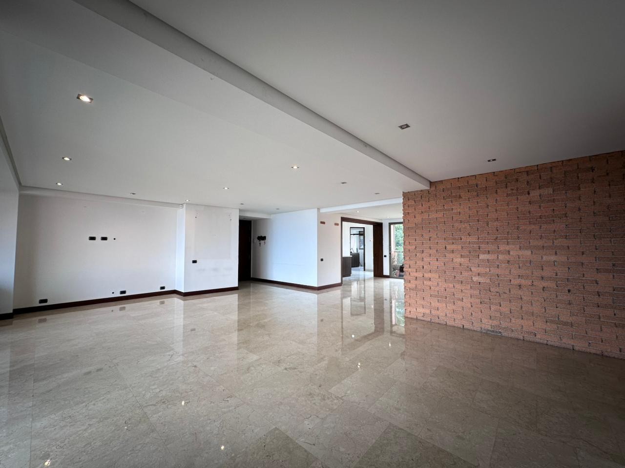 Apartamento en arriendo en El Poblado, Medellín · foto 10 de 18