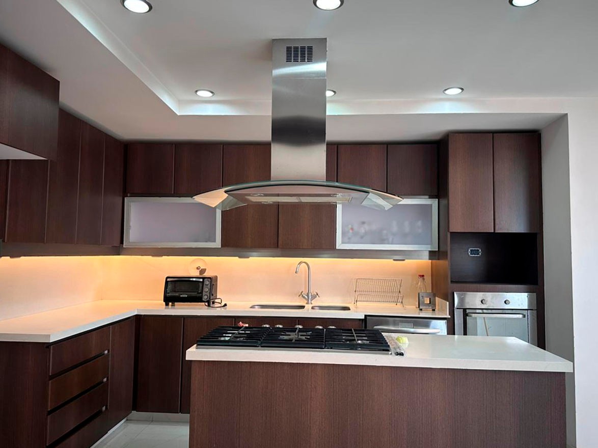 Apartamento en arriendo en El Poblado, Medellín · foto 5 de 18
