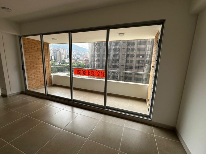 Apartamento de 2 alcobas en venta en Villa Carlota, Medellín, 94 m² · foto 6 de 24