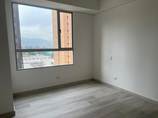 Apartamento de 2 alcobas en venta en Villa Carlota, Medellín, 94 m² · foto 9 de 24