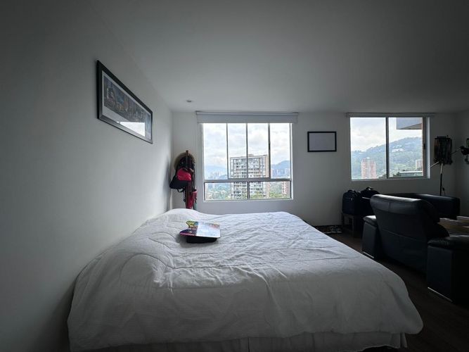 Apartamento de 2 alcobas en arriendo en El Poblado, Medellín, 115 m² · foto 9 de 19