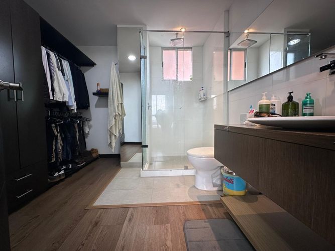Apartamento de 2 alcobas en arriendo en Los Naranjos, Medellín, 115 m² · foto 19 de 19