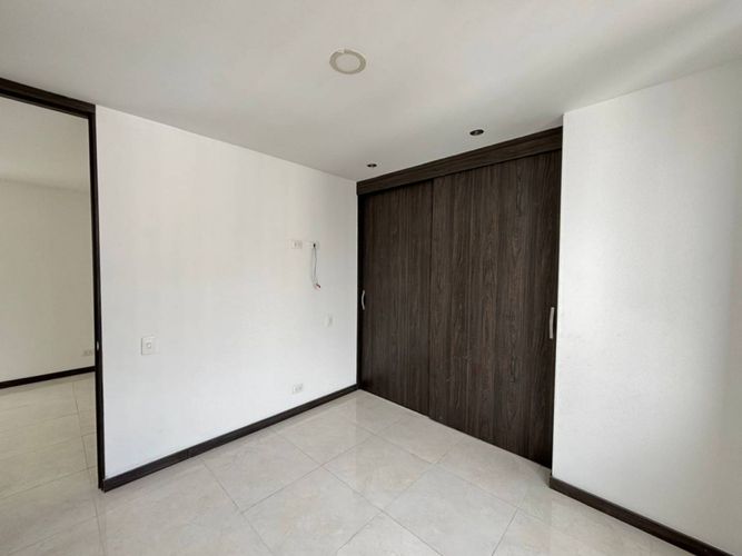 Apartamento de 3 alcobas en venta en La Aurora, Bucaramanga, 107 m² · foto 4 de 11