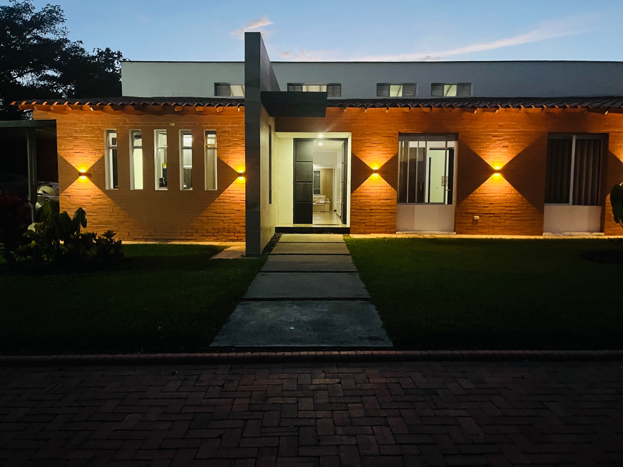 Casa en venta en Cerritos, Pereira · foto 3 de 24