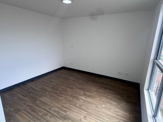 Apartamento de 3 alcobas en arriendo en Belén, Medellín, 103 m² · foto 9 de 13