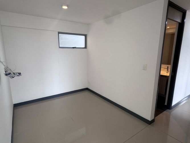 Apartamento de 3 alcobas en arriendo en Belén, Medellín, 103 m² · foto 10 de 13