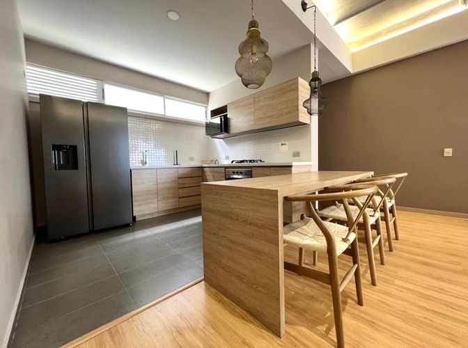 Apartamento de 2 alcobas en venta en El Poblado, Medellín, 113 m² · foto 4 de 12