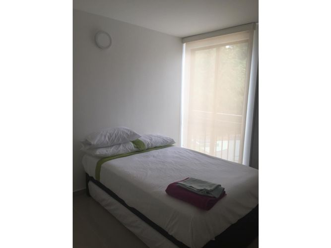 Apartamento de 3 alcobas en venta en Co. El Remanso, Girardot, 77 m² · foto 3 de 8