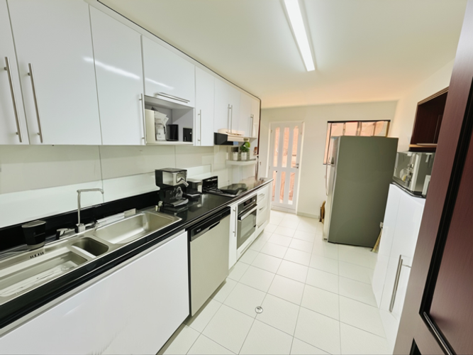 Apartamento en venta en Santa Ana Oriental, Bogotá · foto 9 de 24