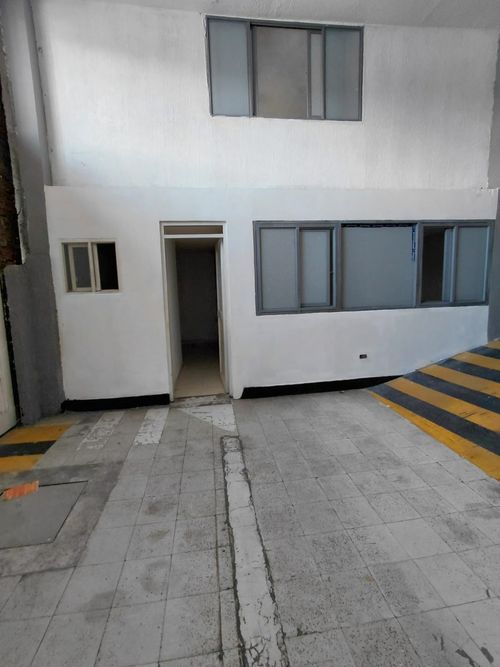 Bodega en arriendo en Sector Parque Valencia, Armenia, 427 m² · foto 5 de 7