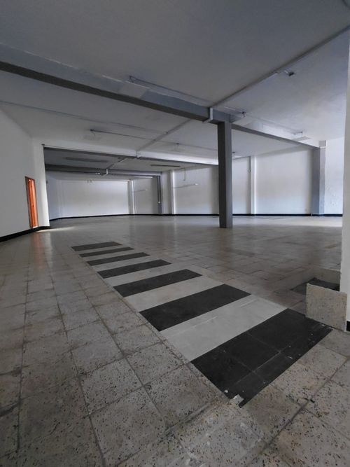 Bodega en arriendo en Sector Parque Valencia, Armenia, 427 m² · foto 7 de 7