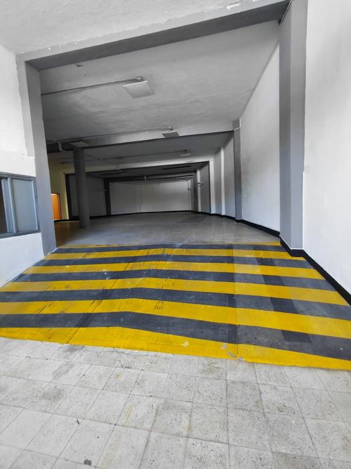 Bodega en arriendo en Sector Parque Valencia, Armenia, 427 m² · foto 6 de 7