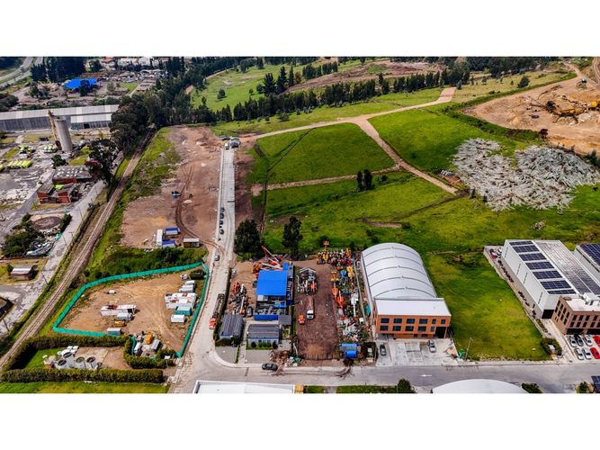 Lote en venta en Chuntame, Cajicá, 5413 m² · foto 2 de 8