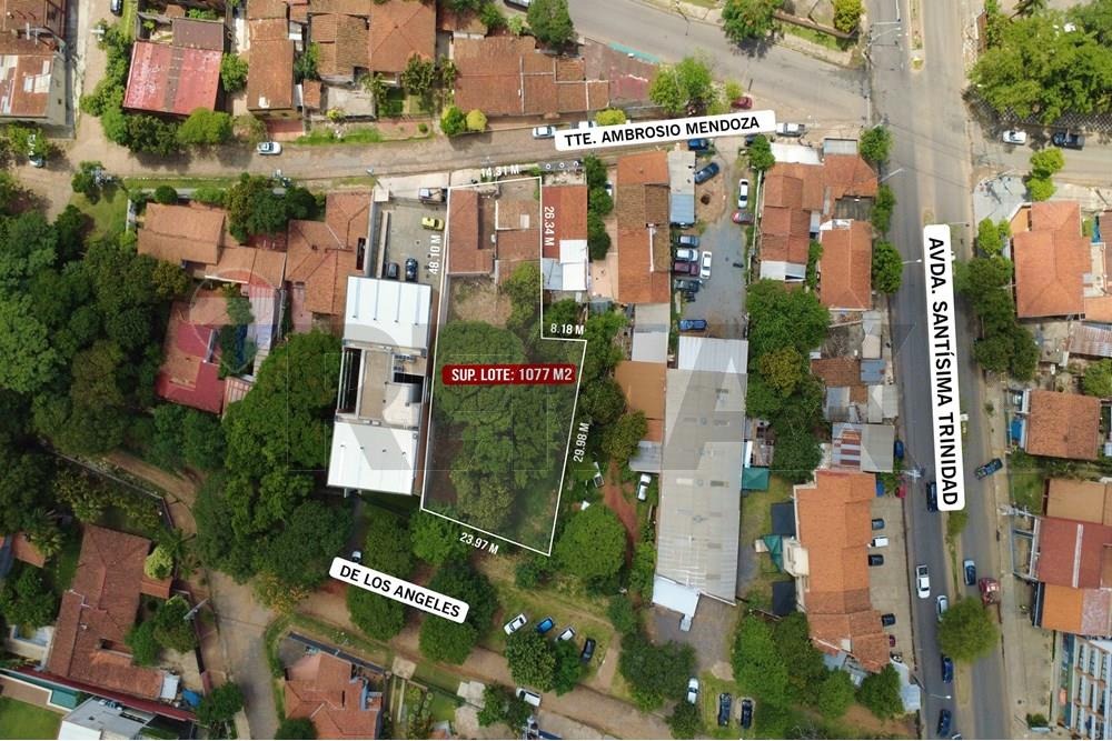 TERRENO ESTRATÉGICO CON AMPLIO FRENTE EN ASUNCIÓN - TRINIDAD EN VENTA — foto 2