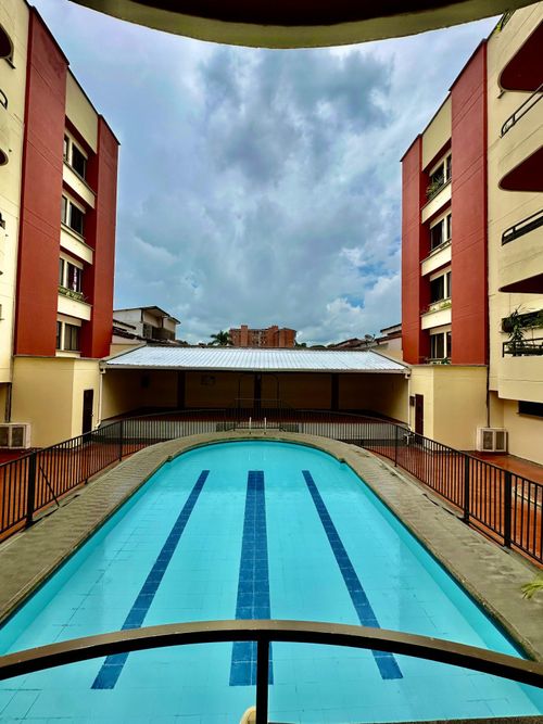 Apartamento de 3 alcobas en venta en Quintas De Don Simon, Cali, 119 m² · foto 2 de 13