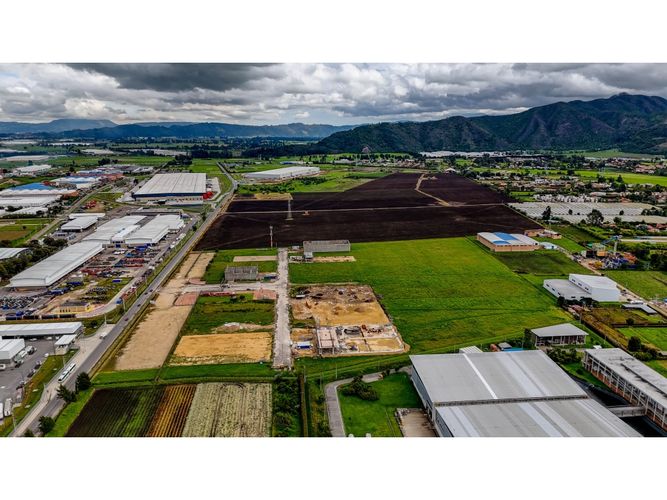 Lote en venta en Siberia, Cota, 2069 m² · foto 16 de 22