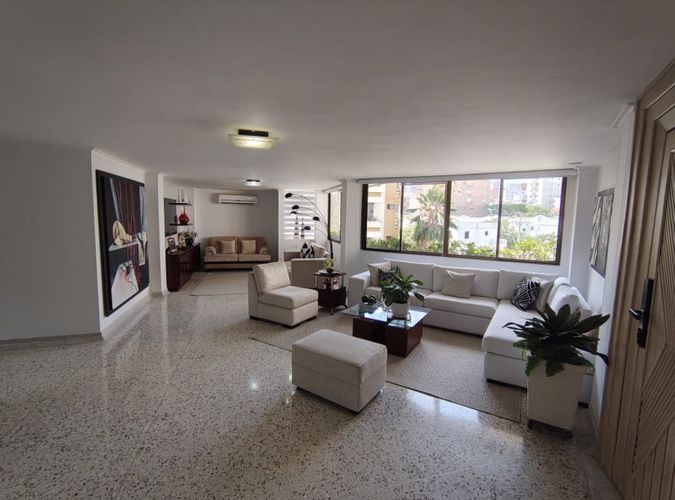Apartamento de 3 alcobas en venta en Altos De Riomar, Barranquilla, 182 m² · foto 6 de 24