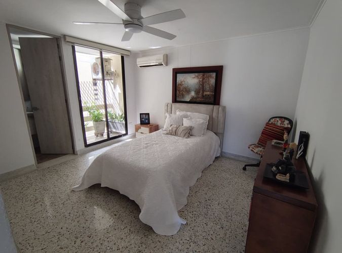 Apartamento de 3 alcobas en venta en Altos De Riomar, Barranquilla, 182 m² · foto 14 de 24