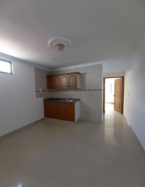 Casa de 20 alcobas en venta en Ciudad Jardin, Cali, 1610 m² · foto 7 de 22