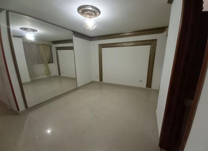 Casa de 20 alcobas en venta en Ciudad Jardin, Cali, 1610 m² · foto 9 de 22