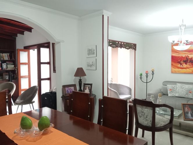 Casa de 3 alcobas en venta en Ciudad Jardin, Cali, 190 m² · foto 12 de 24