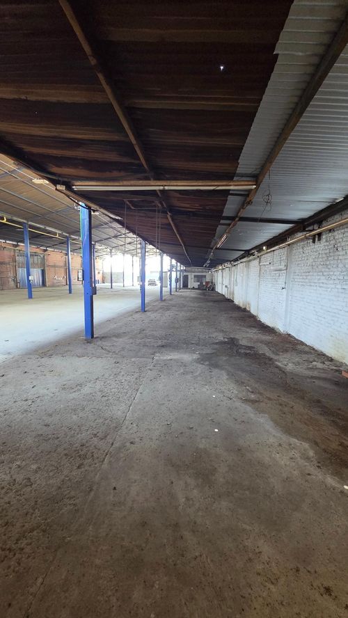 Bodega en arriendo en Zona Industrial, Yumbo, 2000 m² · foto 14 de 21