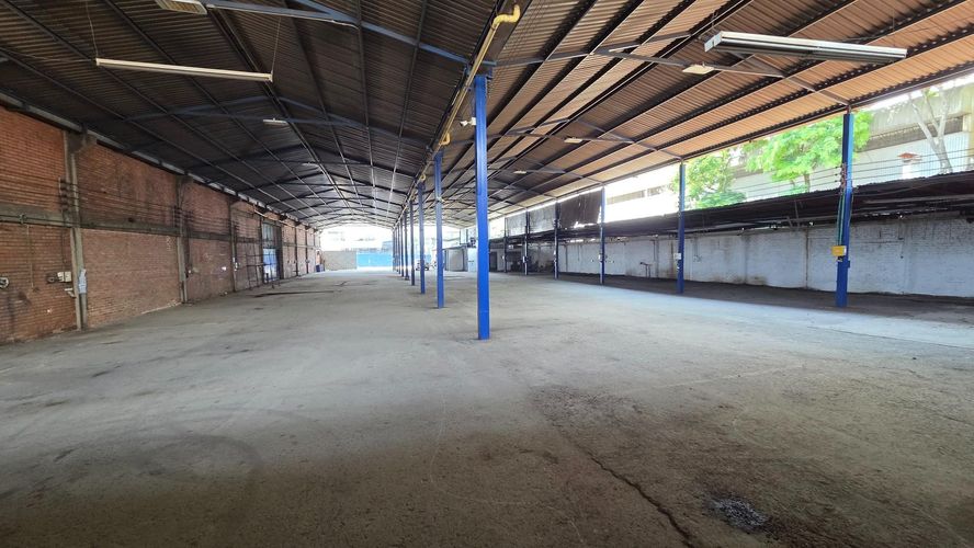 Bodega en arriendo en Zona Industrial, Yumbo, 2000 m² · foto 5 de 21