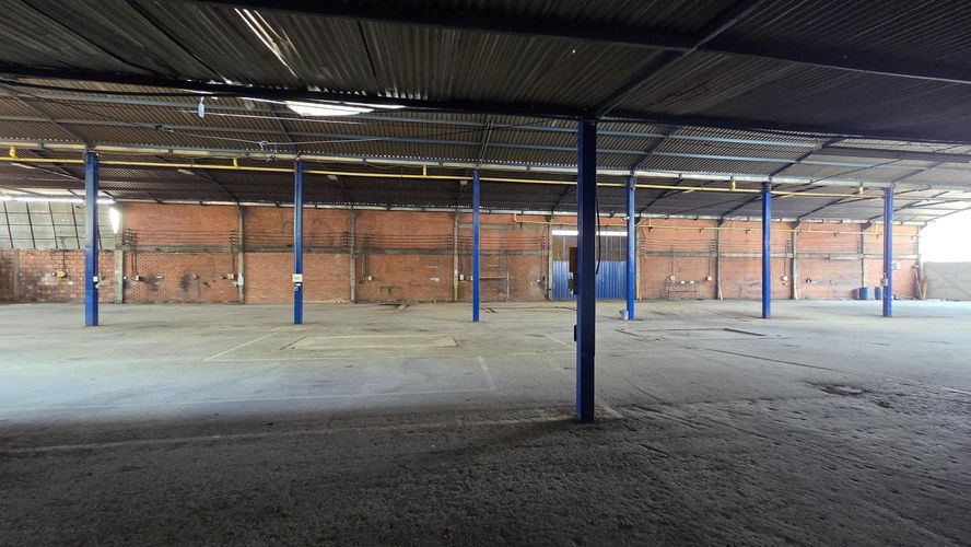 Bodega en arriendo en Zona Industrial, Yumbo, 2000 m² · foto 11 de 21