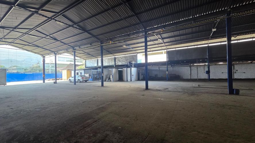 Bodega en arriendo en Zona Industrial, Yumbo, 2000 m² · foto 7 de 21
